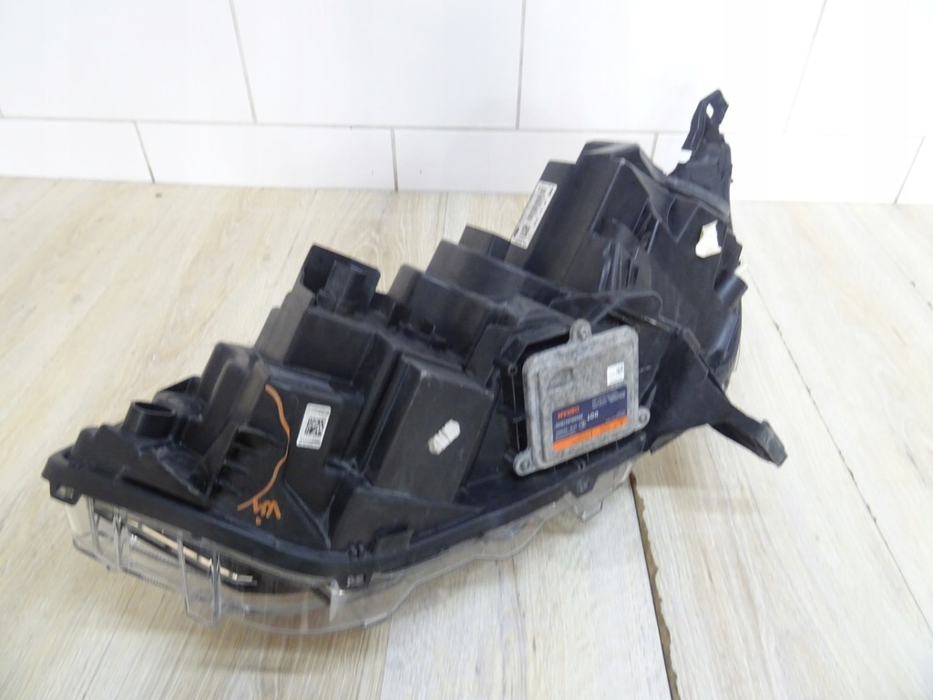 фото №7, Лампа права bi ксенон ford tourneo connect mk2 lift 18- kt1b-13d154-ad llu