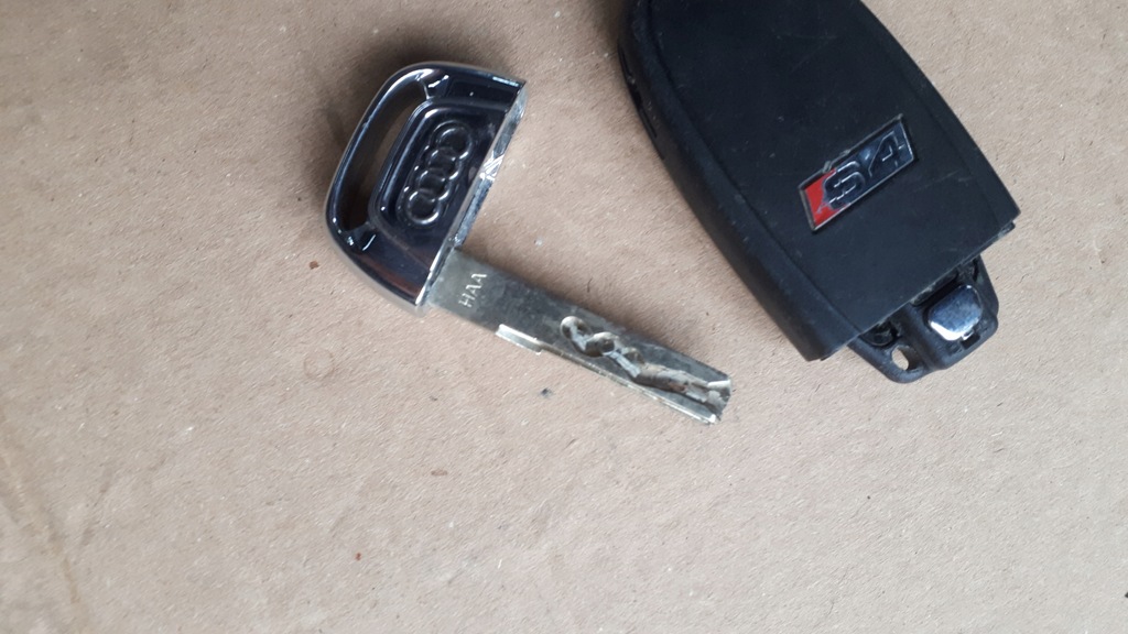 фото №6, S4 b8 lift a4 ключ keyless 8k0959754bb usa s5