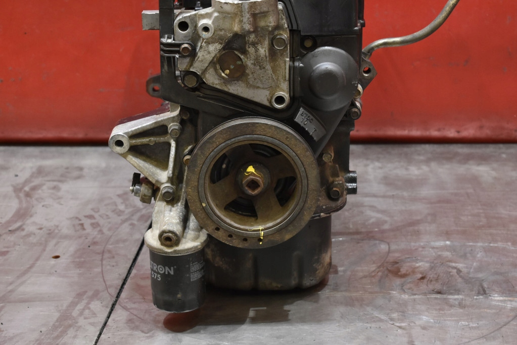 фото №16, Двигатель бензиновый 4g93 mitsubishi space star i 1.8 16v 112km 02-05 сжатие