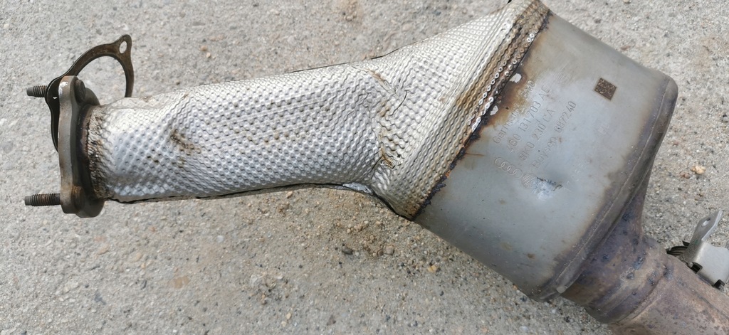 фото №6, Audi a4 b9 выхлоп гаситель kat 8w0253411q 8w0253611d 4g0131703ae kombi avant