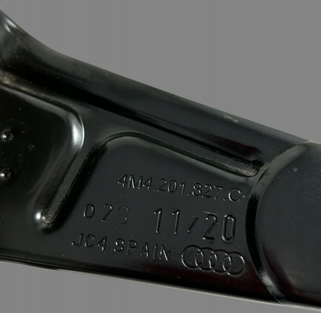 фото №8, Бак фільтра вугільний audi 8k020199g