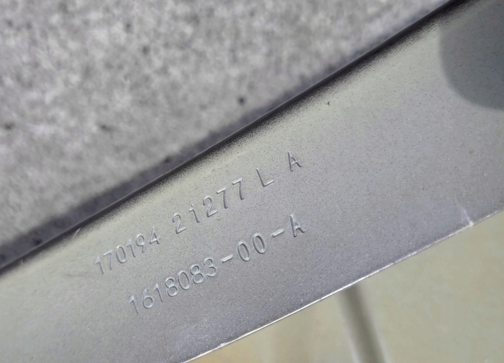 Купить Крыло  передний левое  перед tesla model y 2020-