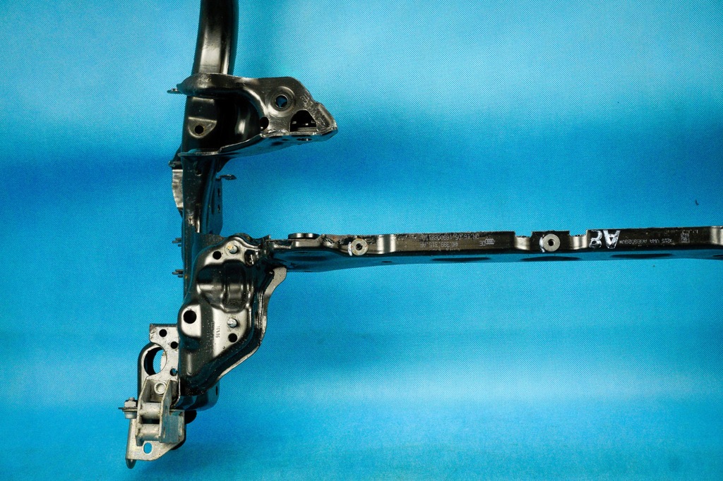 фото №7, Опора подвеска подрамник перед audi a8 s8 4h 4h0399315af