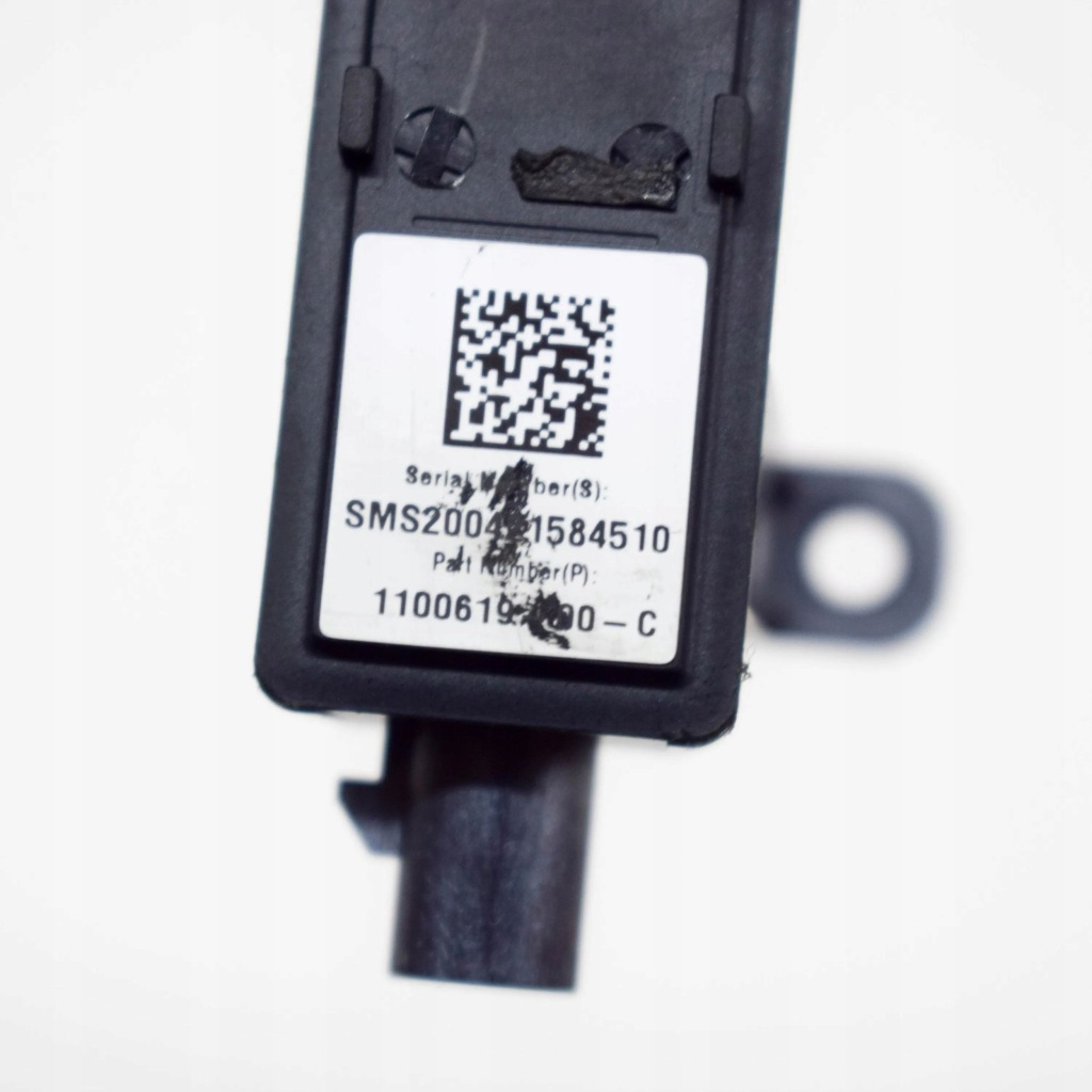 Tesla model 3 2020 права сторона камера на крила бічний Недорого