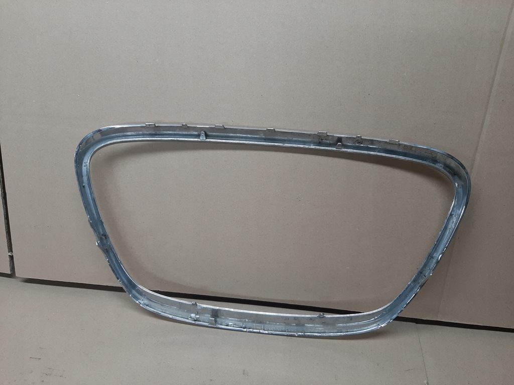 фото №2, Seat toledo iii решётка радиатора решётка радиатора рамка хром