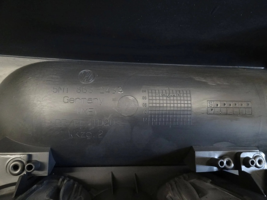 фото №3, Vw golf v plus 2006 тунель середній салону