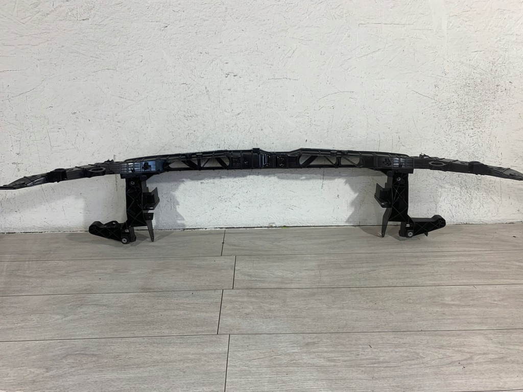 фото №7, Mercedes glb w247 h247 pas передний усилитель