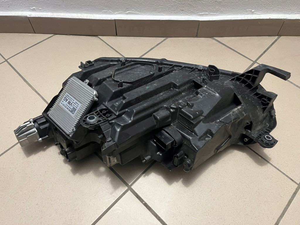 Skoda octavia iv 4 full led 5e4 фара правый  передняя перед Киев