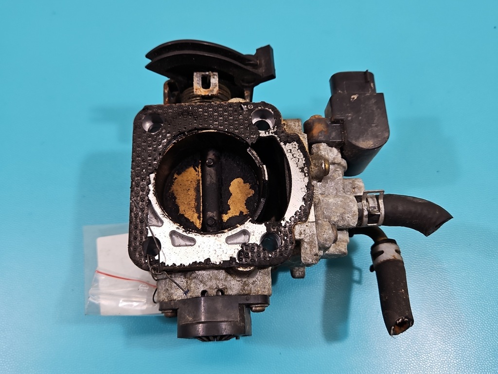 фото №11, Дроссельная заслонка suzuki liana a050-901 18117-78f11 1.6 16v