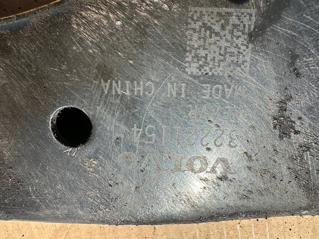 фото №12, Volvo xc40 рычаги передние комплект