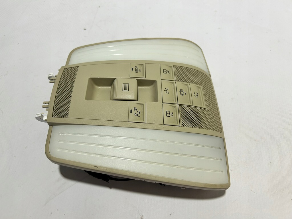 фото №1, Лампа стельовий освітлення салону mercedes w204 люк