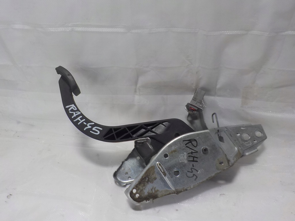 фото №1, Opel astra h 1.7 cdti педаль зчеплення