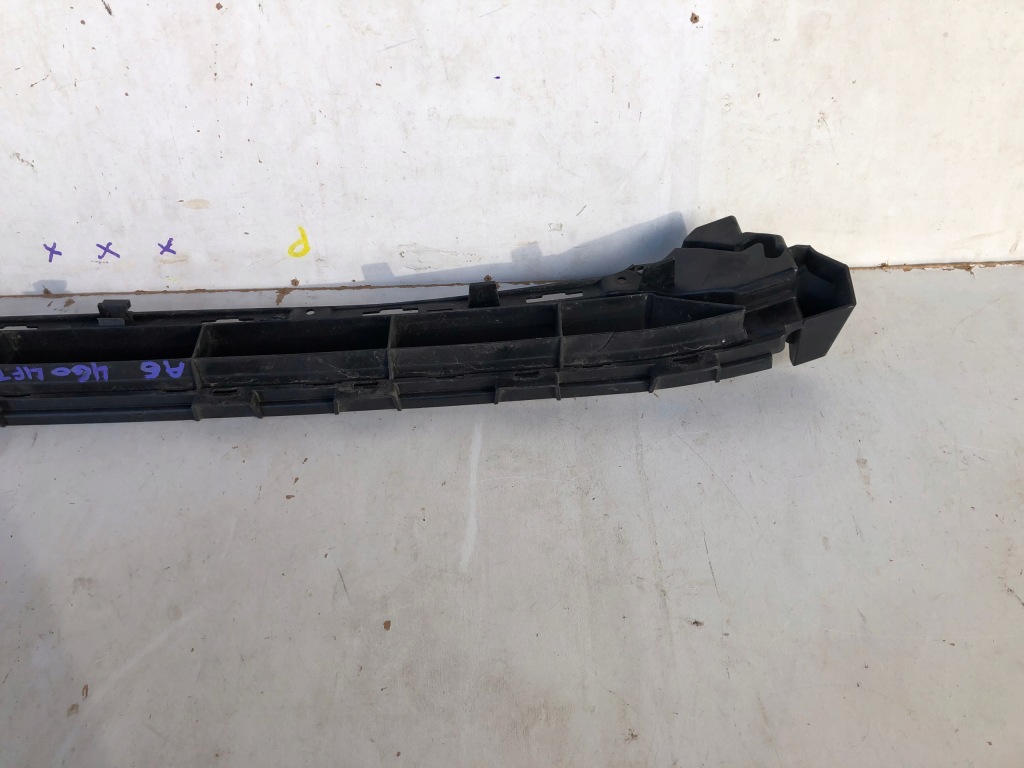 Audi a6 c7 4g lift s-line решётка бампера Киев