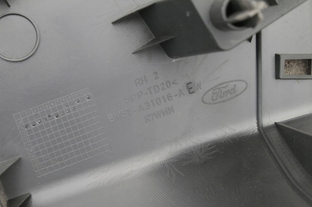 фото №13, Захист поріг права ford focus mk3