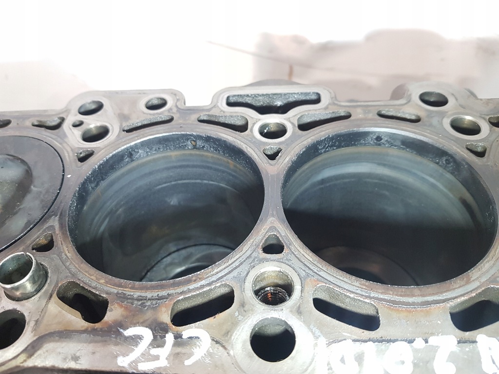 фото №9, Dół блок двигуна 03l021ap vw transporter t5 2.0 tdi cfc