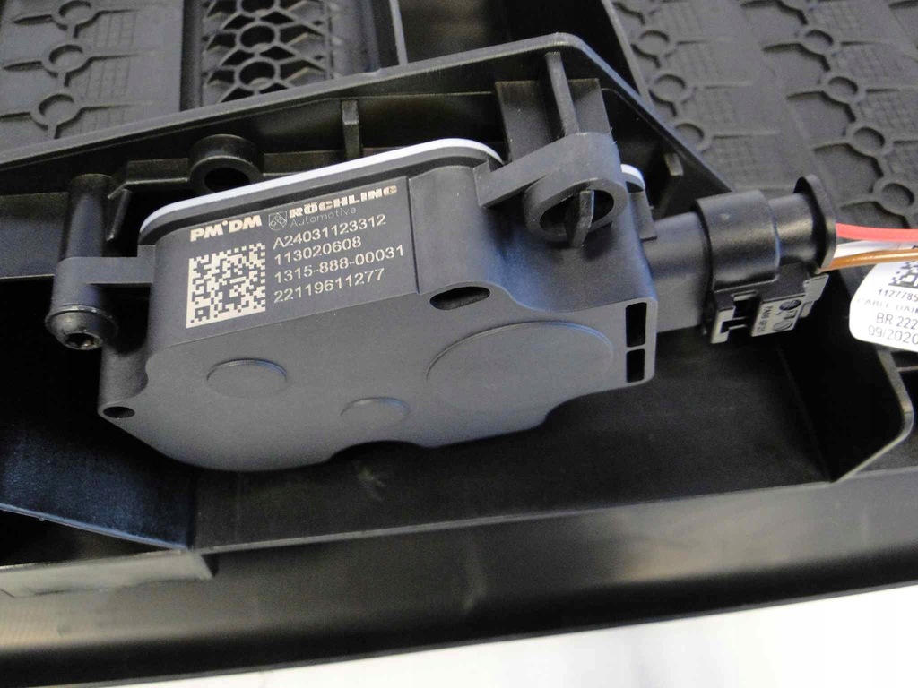 фото №7, Mercedes s w222 lift воздуховод воздуха жалюзи