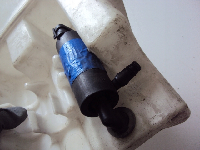 фото №4, Бачок омывателя saab 9-3 03-08