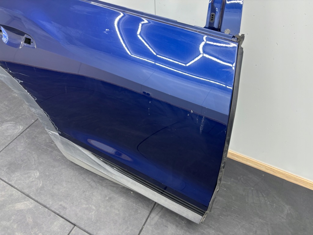 Audi e-tron etron 4k двері праве задній задні Ціна