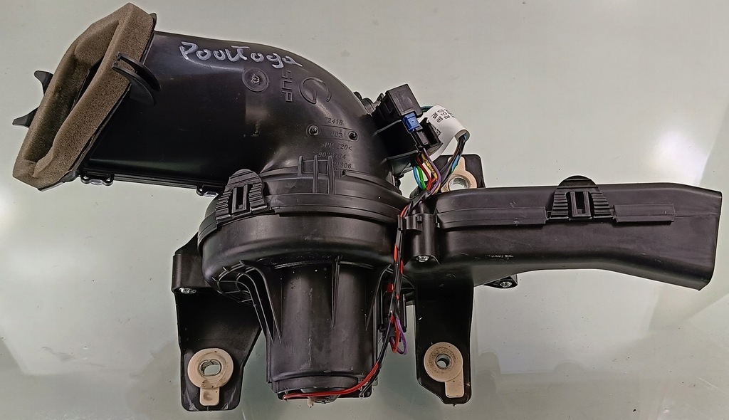 фото №1, Peugeot 5008 lift 16 r повітродувка вентилятор обдув лівий