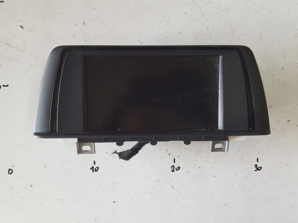 фото №1, Bmw 3 f30 f31 дисплей lcd экран монитор радио 9270393