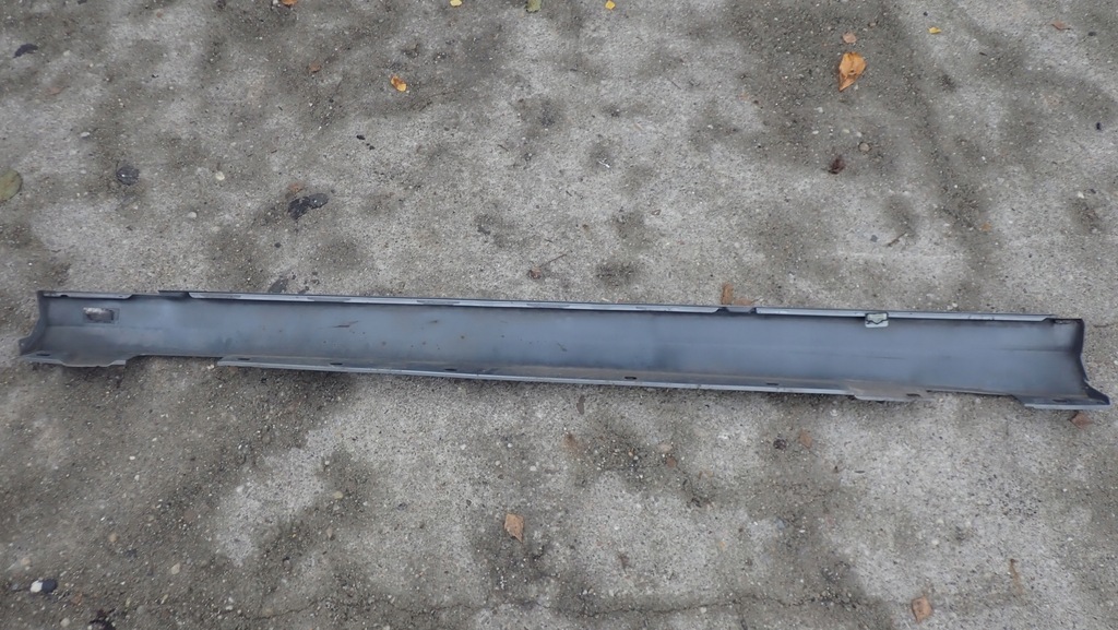 фото №9, Накладка молдинг поріг права mercedes c w204 c792