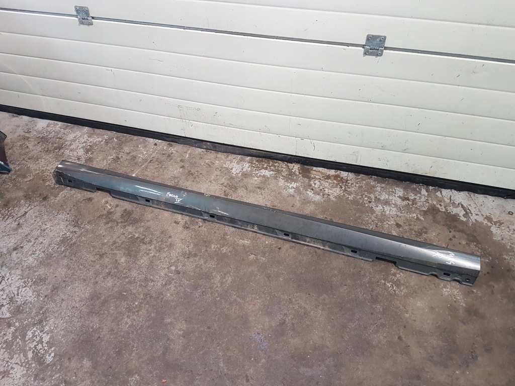 Купить Ford focus mk4 порог накладка порог правый  st line