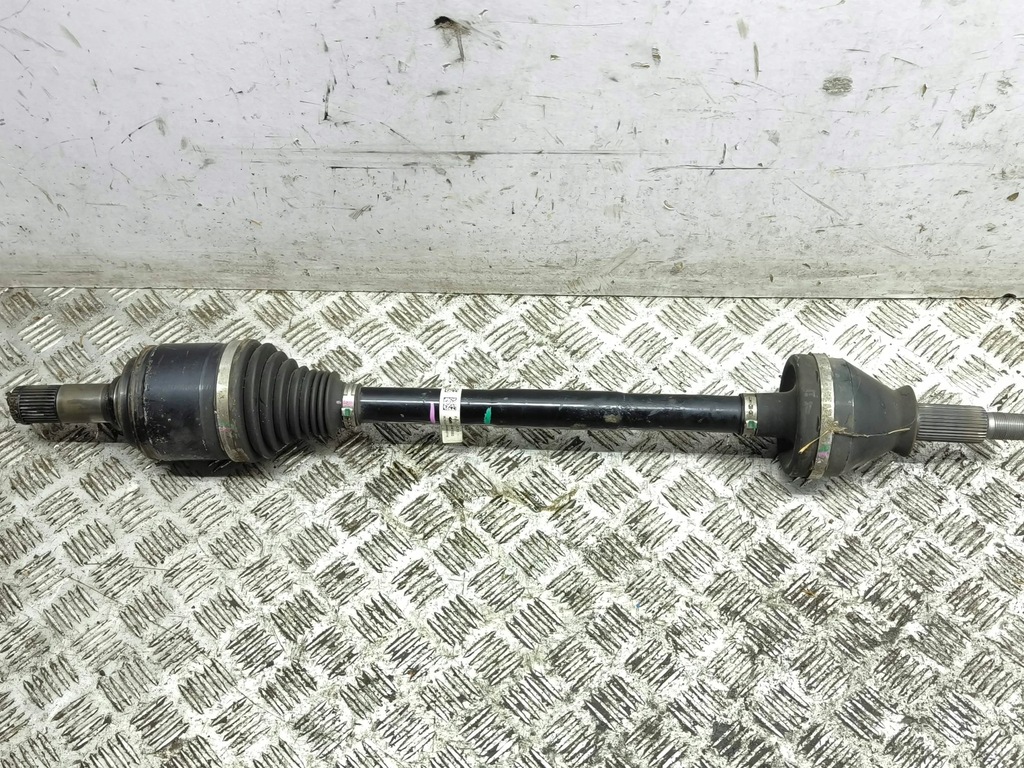 фото №8, Maserati levante 2017 ліва сторона привідний вал задня