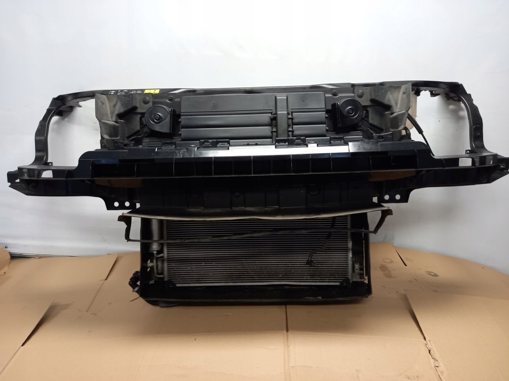 фото №5, Pas передний балка комплект радиатор land rover discovery v l462 3.0d 2020-