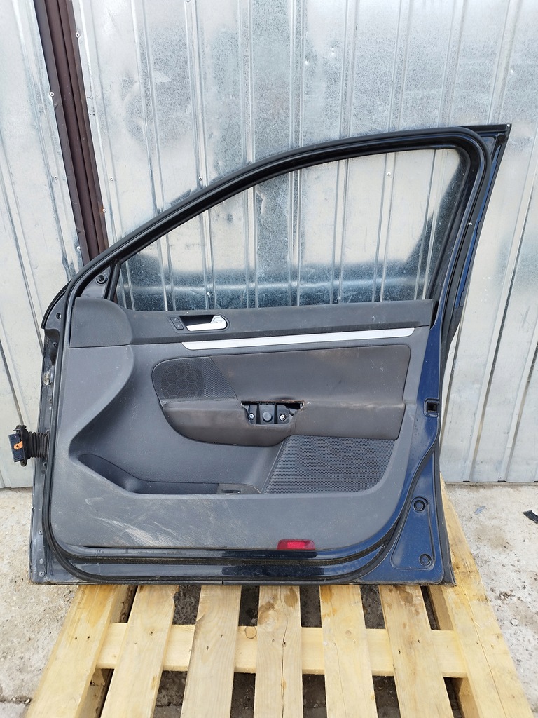 фото №15, Дверь правое правый перед vw jetta v 5 2005-2010 цвет lc9x оригинал лак