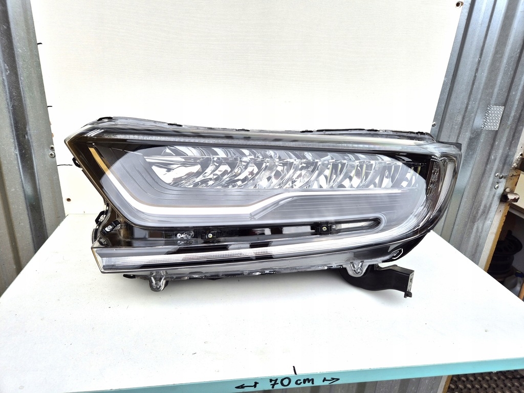фото №1, Honda cr-v v crv v full led левая лампа led bez подсветка 7 pin оригинал