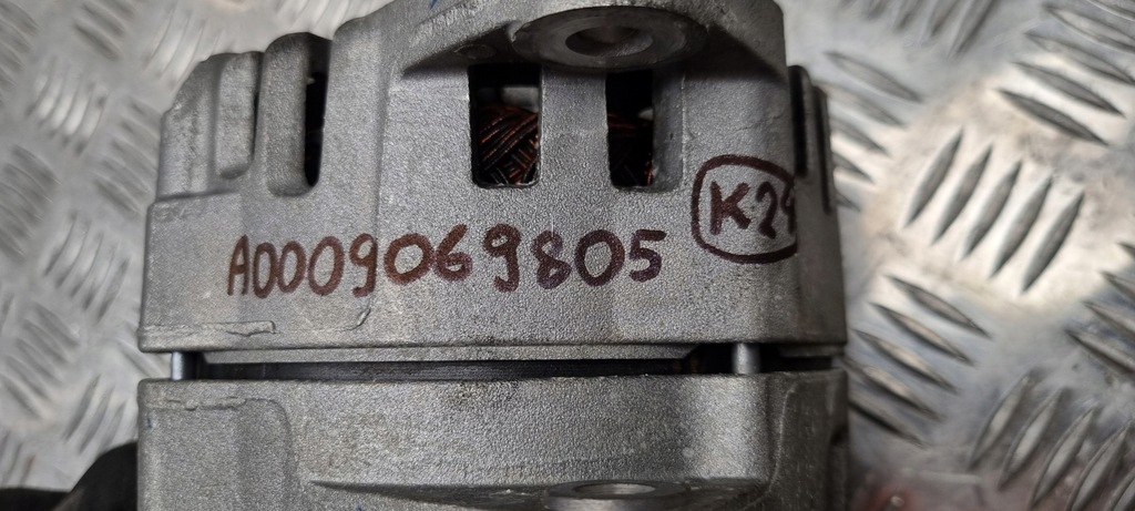 фото №13, Mercedes w205 генератор a0009069805