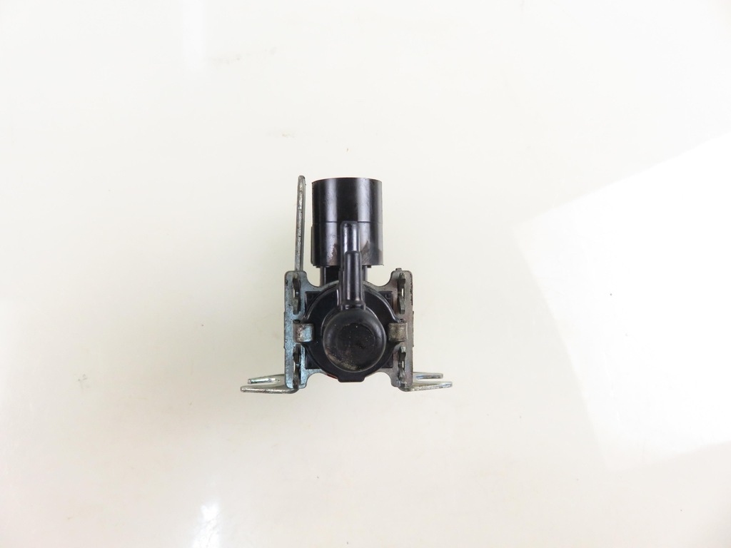 фото №6, Клапан вакуумa toyota auris i e15 1.4 d-4d 258193303 1397000970