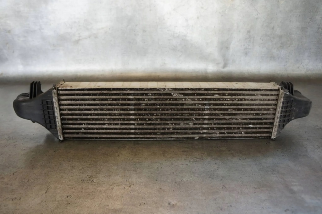 Радиатор воздуха интеркулер 2.2 cdi mercedes b klasa w246 a2465000900 Киев