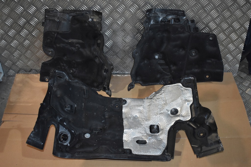 фото №1, Idealne захист стіни перегородки kpl mercedes w206 1