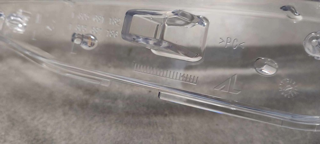 фото №9, Стекло фары mercedes cla c117 w117 przed lift 2013-2017 al