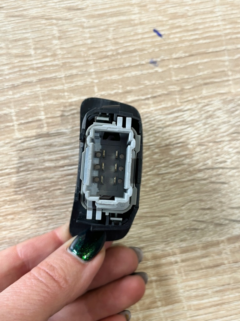 фото №4, 99 renault clio iv перемикач панель підігрів сидінь