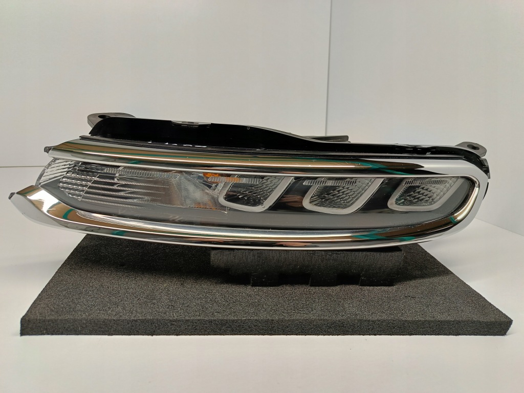 Купить Citroen c3 3 16- фара левая фонарь  drl левая перед led oem 9823313080