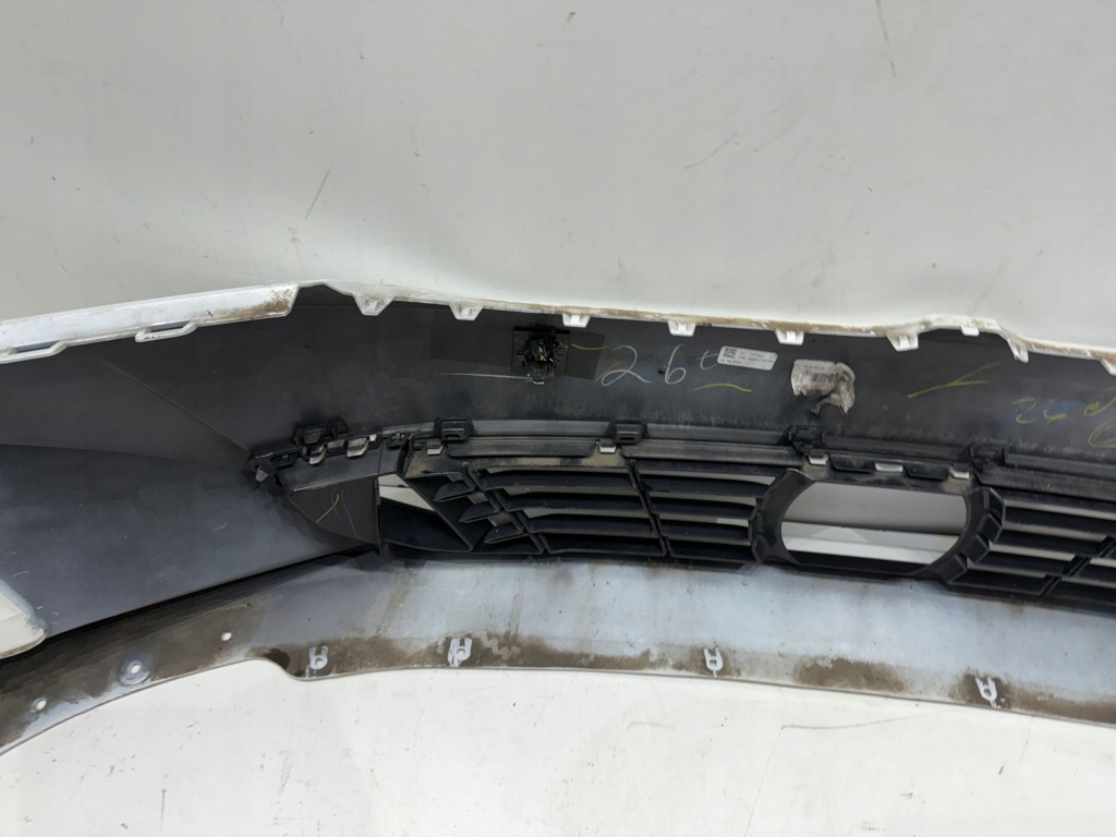 Bmw 3 g20 g21 lci рестайлинг  basic обычный бампер перед передний решётка Недорого