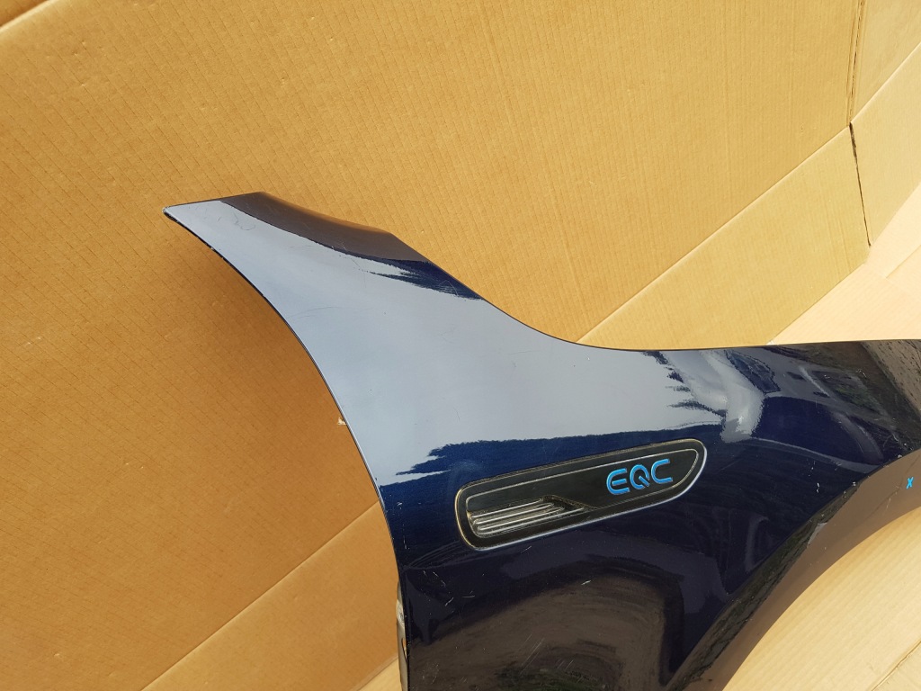 Mercedes eqc w293 n293 19- крыло правый передний Киев