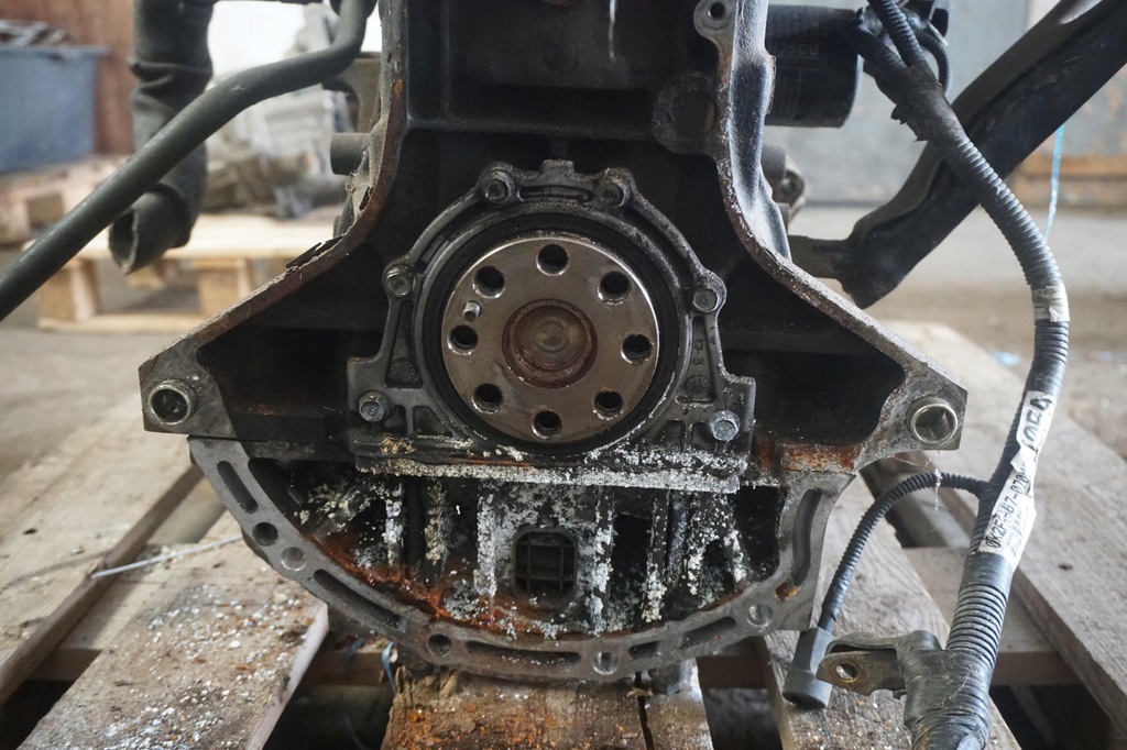 фото №9, Kia carens ii двигатель 1.8benzyna 16v блок головка k2n5 nr.7