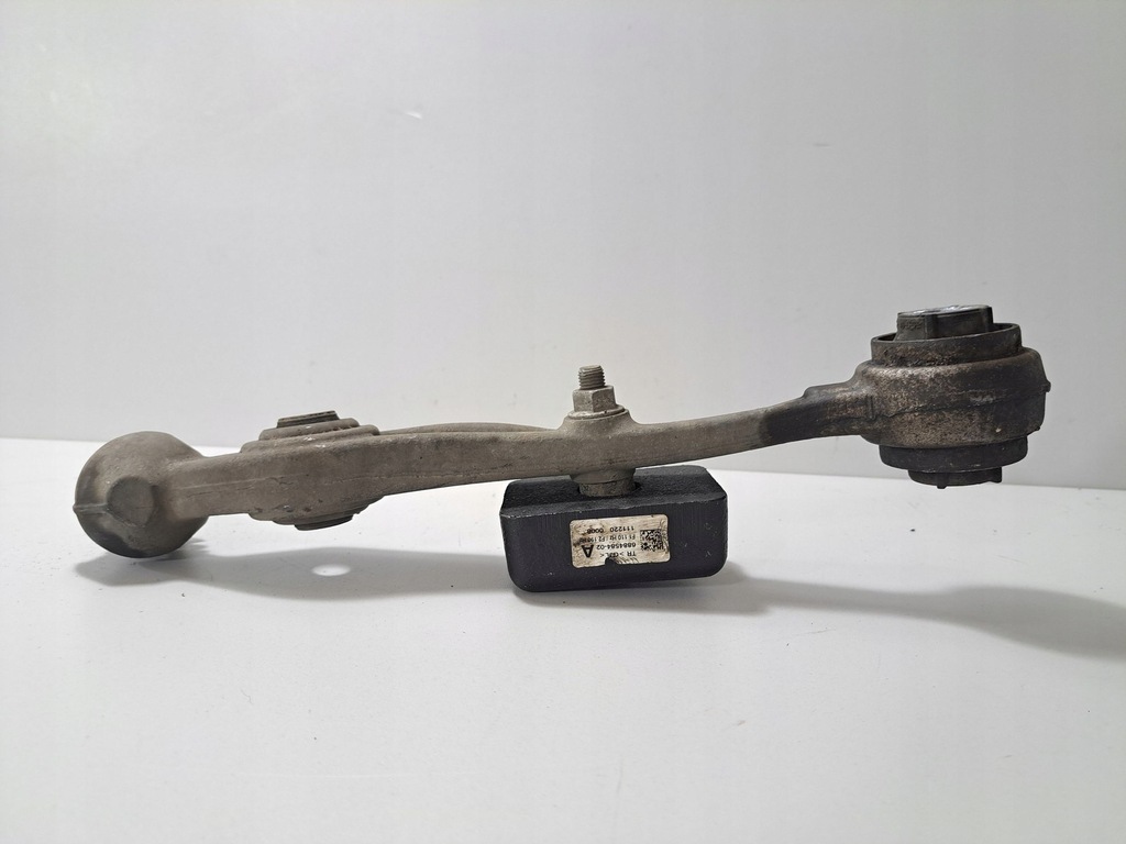 фото №8, Bmw x7 g07 2020 перед сторона правая нижний рычаг передний