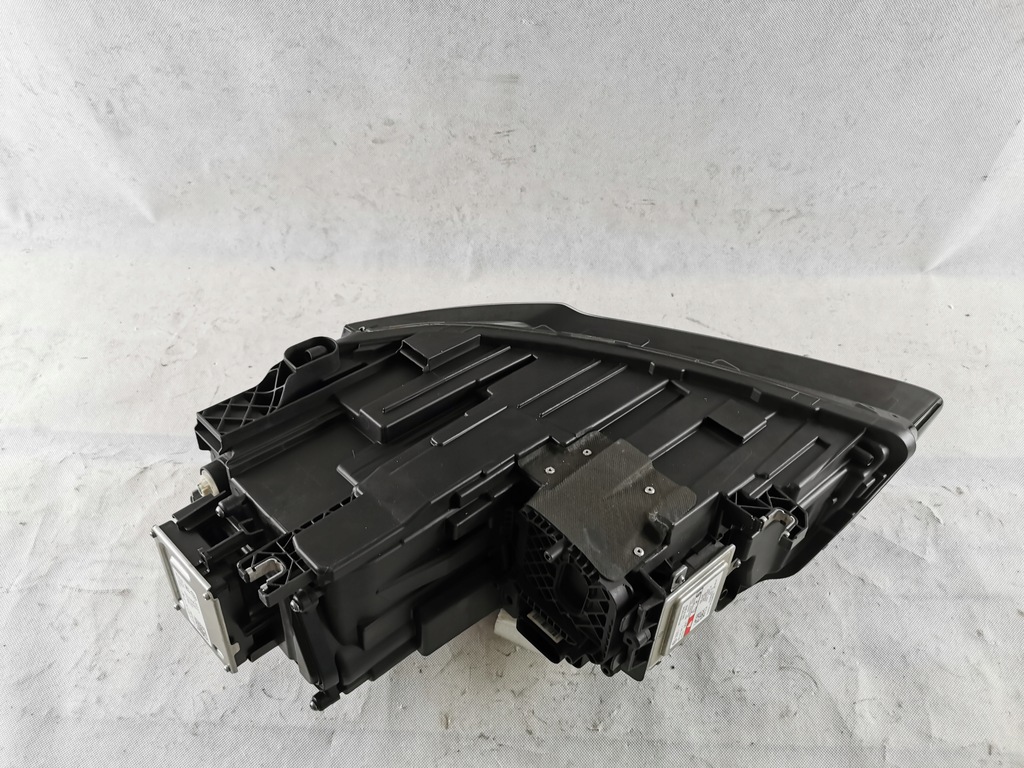 фото №8, Audi a8 d4 lift ксенон правий 4h0941006 лампа