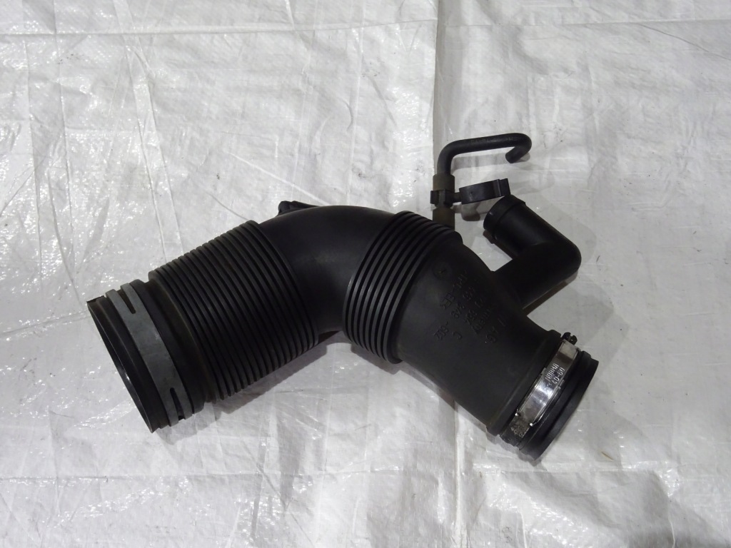 фото №1, Volkswagen оригінальний номер 6r0129654c труба повітрозабірник