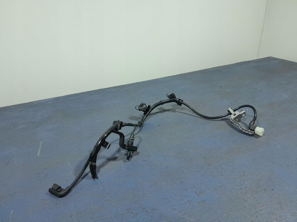 Mercedes a w177 датчик abs задний  задний правый a2475400600 в Украине