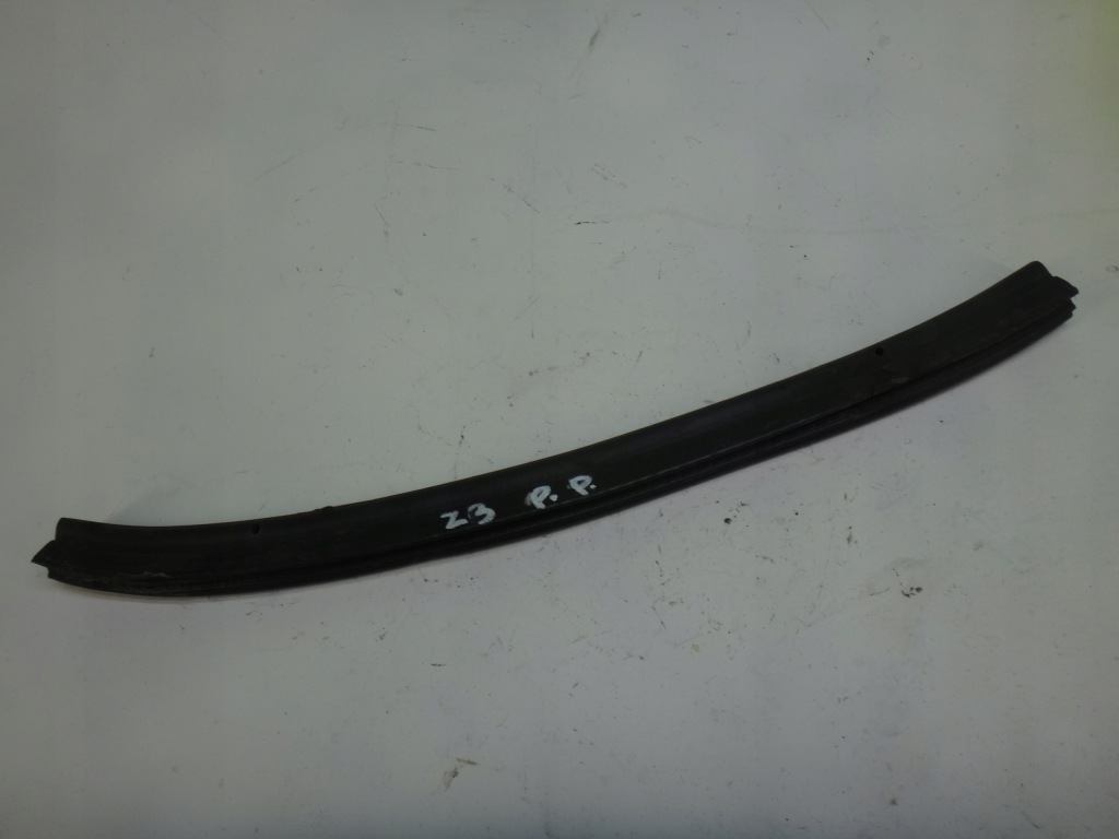 фото №2, Молдинг поріг права bmw z3 cabrio