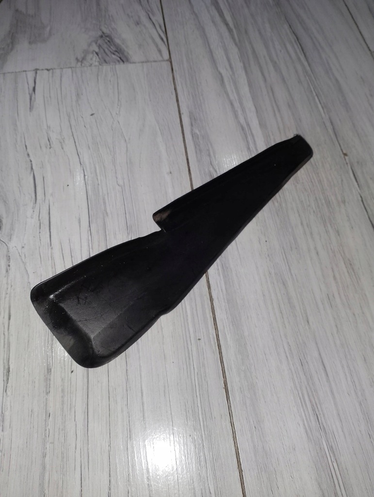 фото №1, Заглушка молдинг жабо peugeot 208 левая 96748542xt