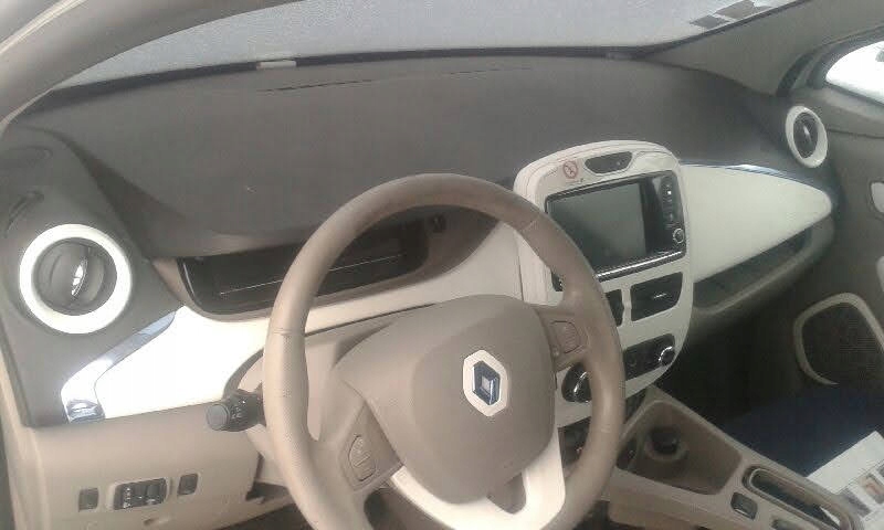 фото №1, Renault zoe приборная панель консоль подушки безопасности подушка безопасности 2014-