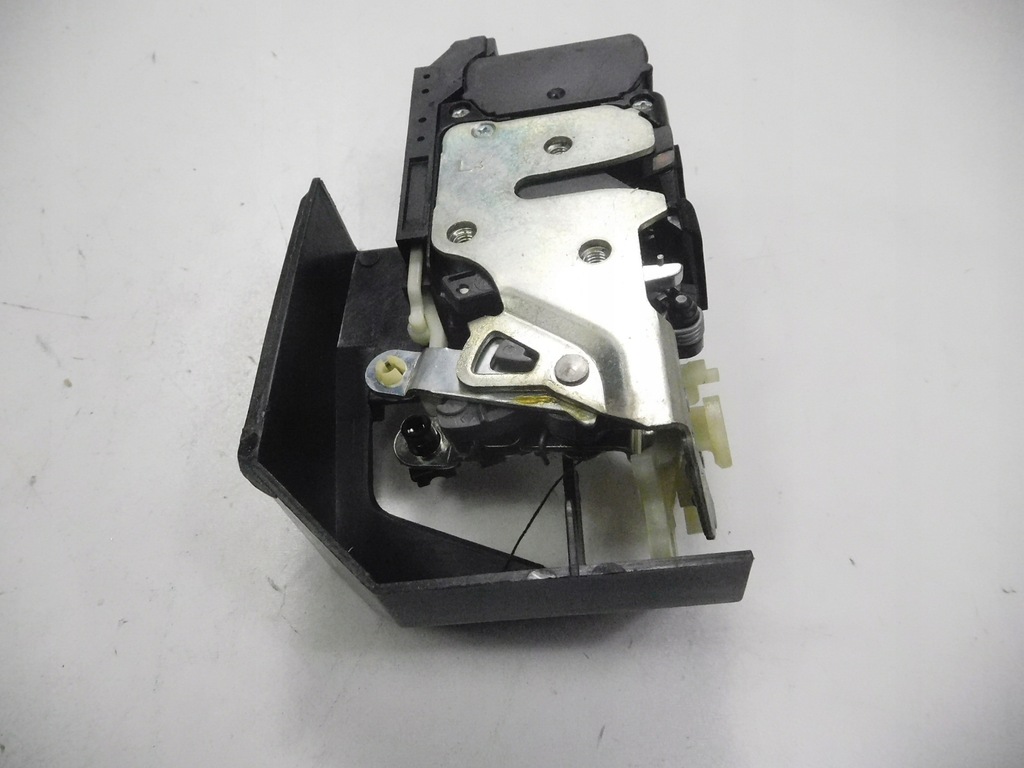 фото №6, Замок дверь левый перед alfa romeo 156 01- 60692261