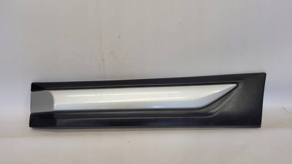 фото №1, Outlander iii 14r- молдинг na дверь левая задняя