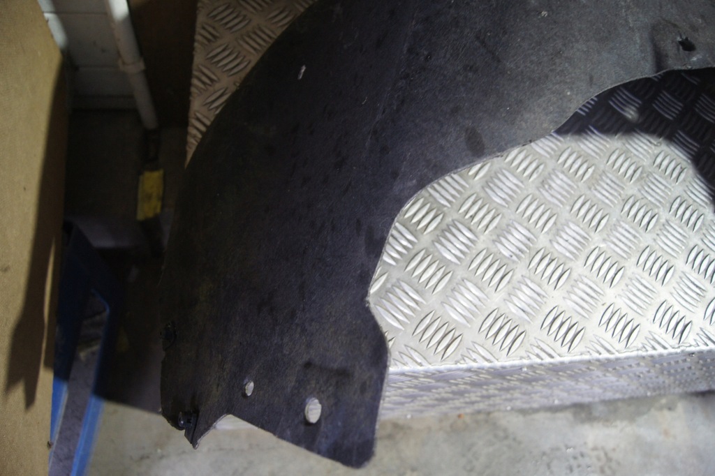 фото №6, Подкрылок левый задняя citroen c5 iii sedan